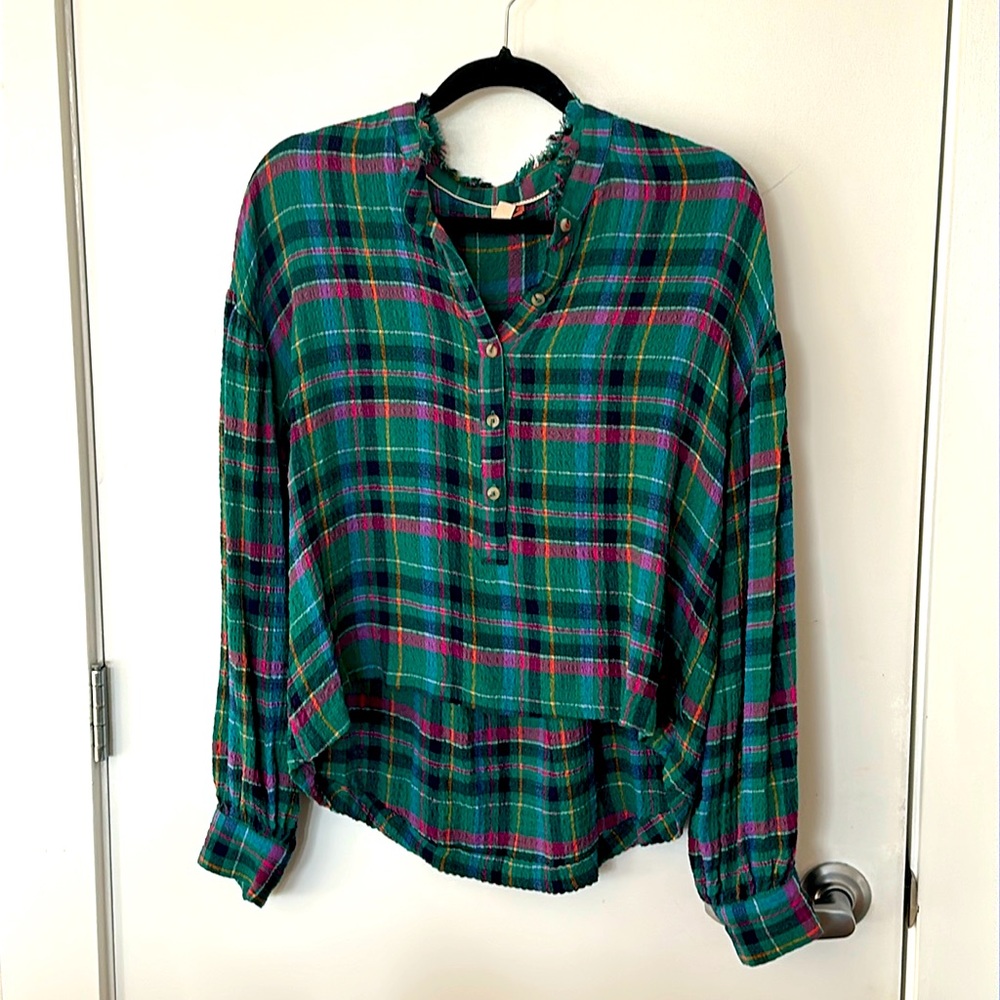 Pilcro light weight plaid blouse